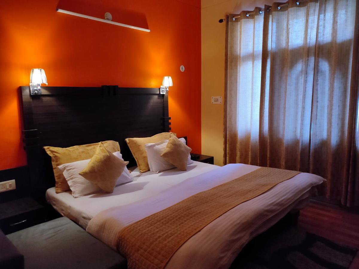 Uday Palace Joshimath Hotel Luaran gambar