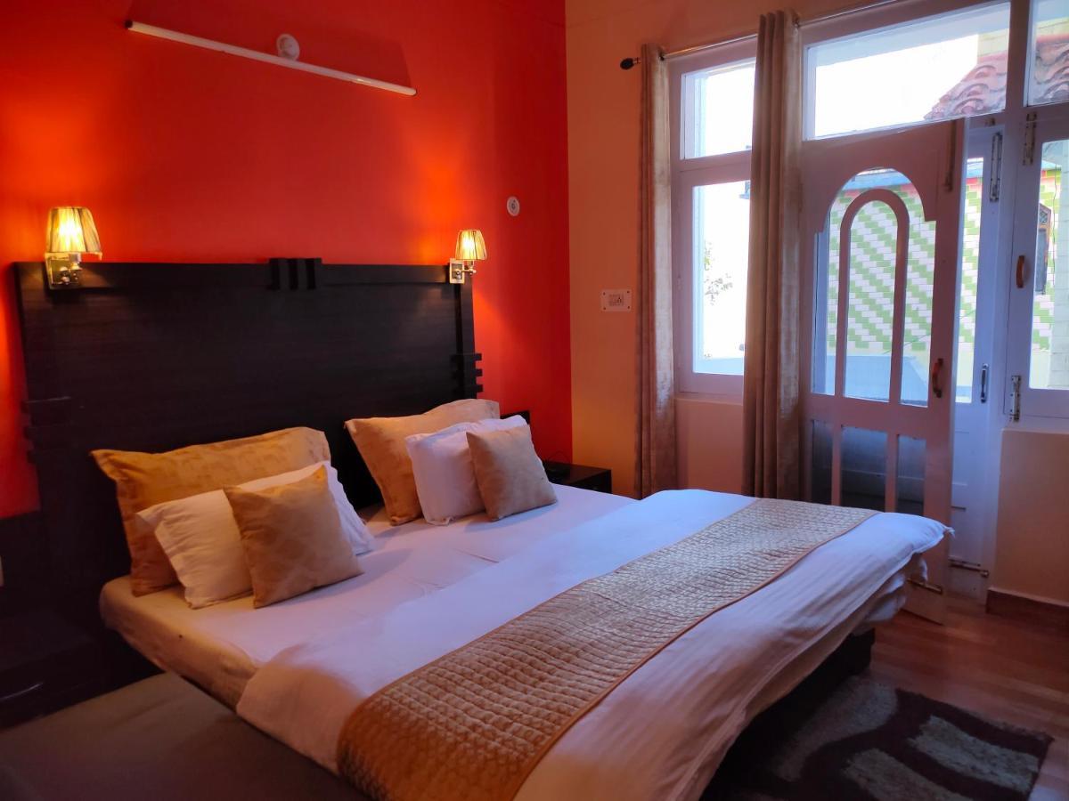 Uday Palace Joshimath Hotel Luaran gambar