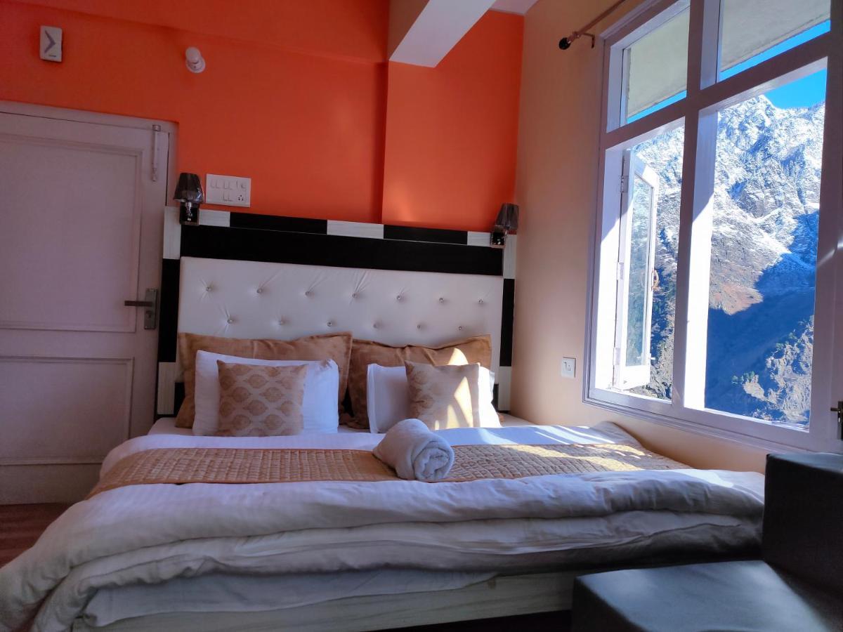 Uday Palace Joshimath Hotel Luaran gambar